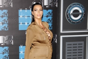 林书豪：我当年听说金卡确实想和我约会 尼克斯方面帮我回绝了