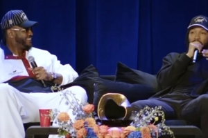 布伦森：以前名宿也这么支持球队吗？安东尼：输球时情况不同