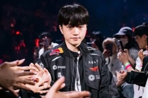 Keria：分析整体版本最重要；作为足球粉丝看了大部分世界杯比赛