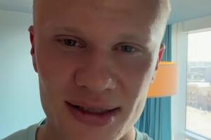出出招！哈兰德社媒：希望去中国，有什么推荐一定要尝试体验的？