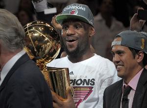 香农·夏普：热火不一定是LBJ最好归宿 但体能和教练总是更好
