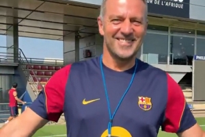 开始季前训练！巴萨官方晒弗里克视频：对他的爱无以复加